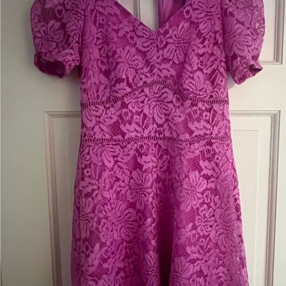 Aqua Pink Ruffled Mini Dress Bloomingdale’s with Puff Sleeves for Wedding Guest - Picture 3 of 3